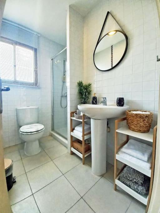 Lovely Ap In The Center Of Kato Paphos Exterior photo